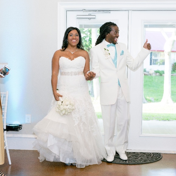 Meet your Posher, Candice - Picture 3 of 4